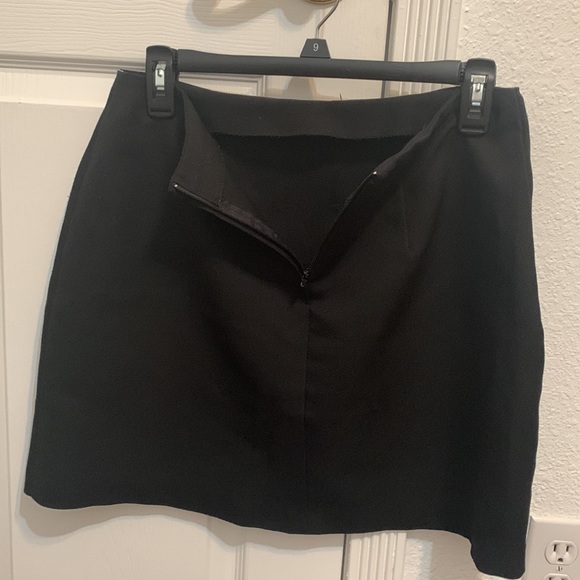 Black Straight Pencil Skirt - Picture 2 of 7
